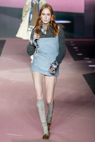 Look 5